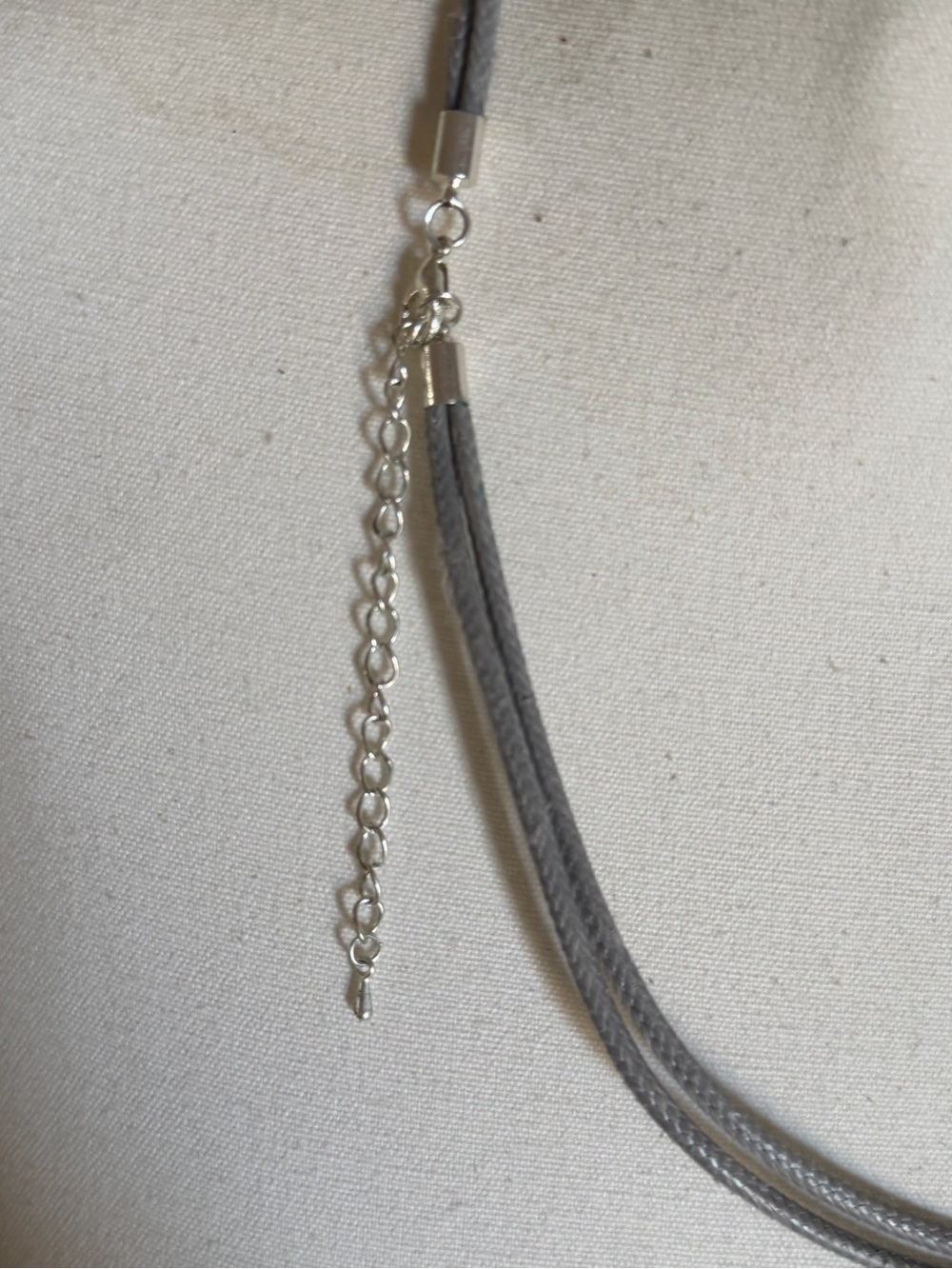 Vintage Silver & Grey Layered Floating Rings Moonstone Pendant Necklace - Picture 4 of 4